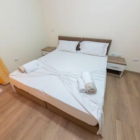 Hotell Esal Durrës
